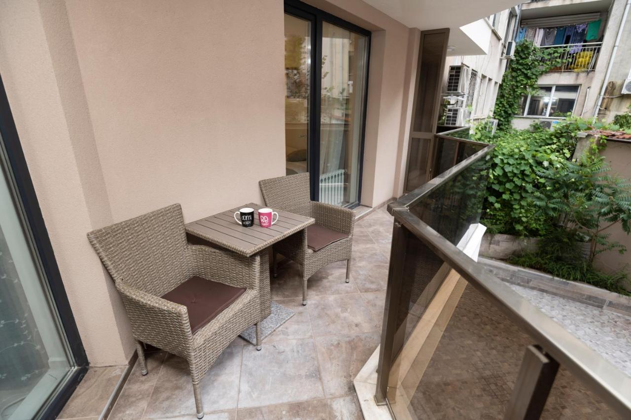 Top Central Luxury Apartment & Free Parking Szófia Kültér fotó